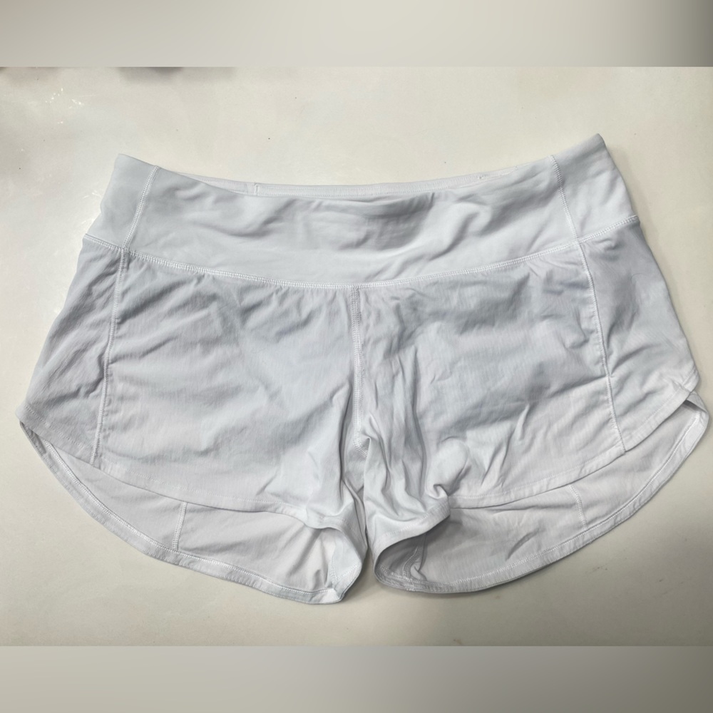 Lululemon Speed Short Size 8 tall white